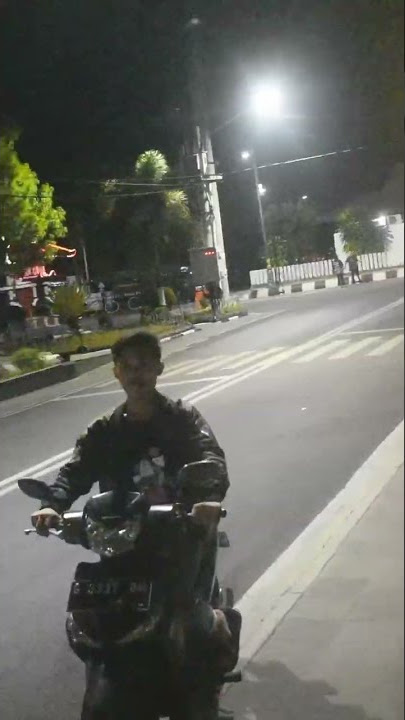 Maaf, aku bukan orang yang bosan lalu pergi #story #shorts
