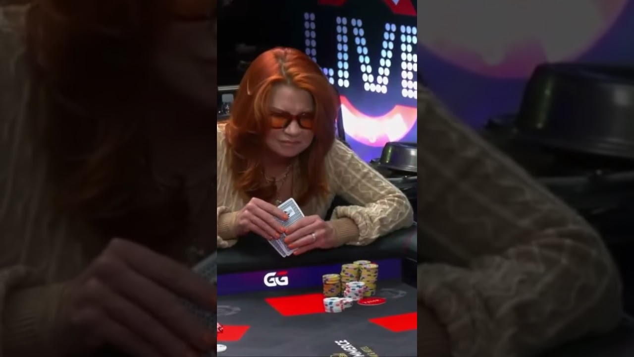 Queen of Pain hits straight flush vs ace high flush! 