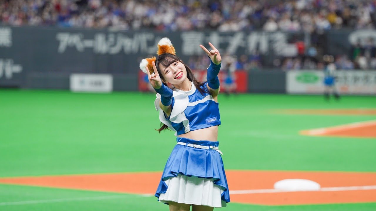 塩澤美咲　完売品　廃盤　レア　希少　アクスタ　ファイターズガール　きつねダンス Amazon.co.jp: ファイターズガール 塩澤美咲 公式写真4枚セット