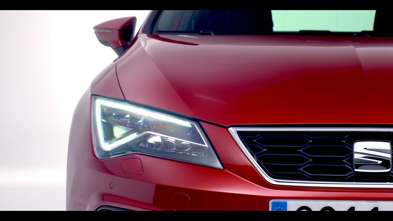 SEAT Leon FR LED Light - YouTube