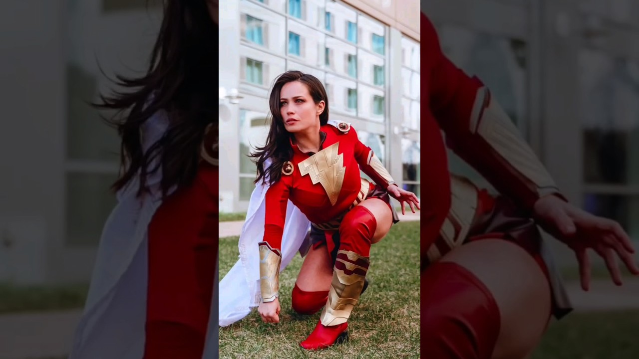 Shazam! Cosplay pattern from @susie_creates_cosplay photos by @worldofgwendana 