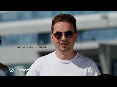 Jorge Lorenzo protagonist in the firts TV spot for Vmoto brand
