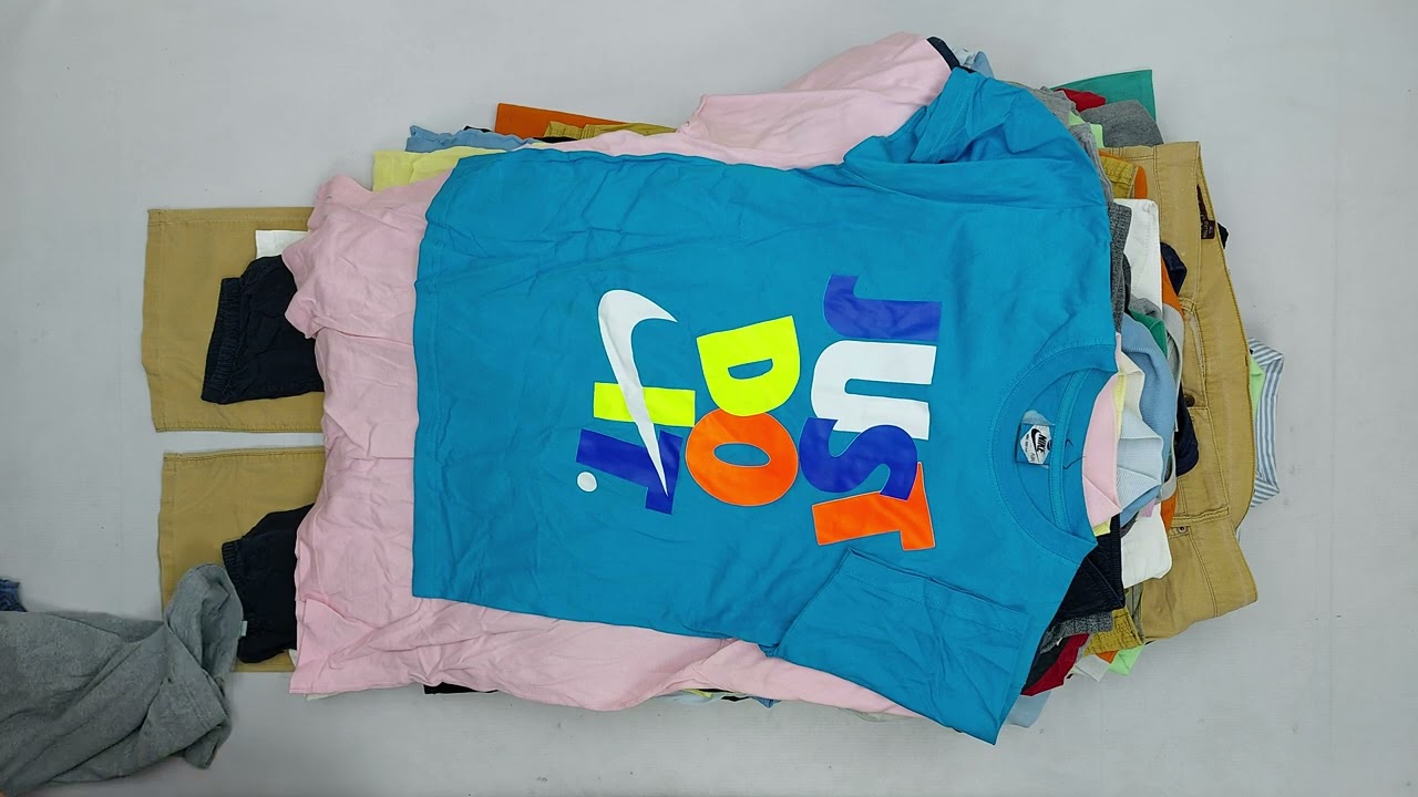 30172 Бренд микс весна-лето (Mix firmato 35 1/2), секонд (extra), EU, 9пак, 33.3кг, 10.95€/кг, 151шт