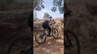 Subida escalón 1,4m con EBIKE BH Ilynx carbono