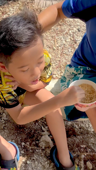 Dad panicked, Keizo ate sand and he choked⁉️