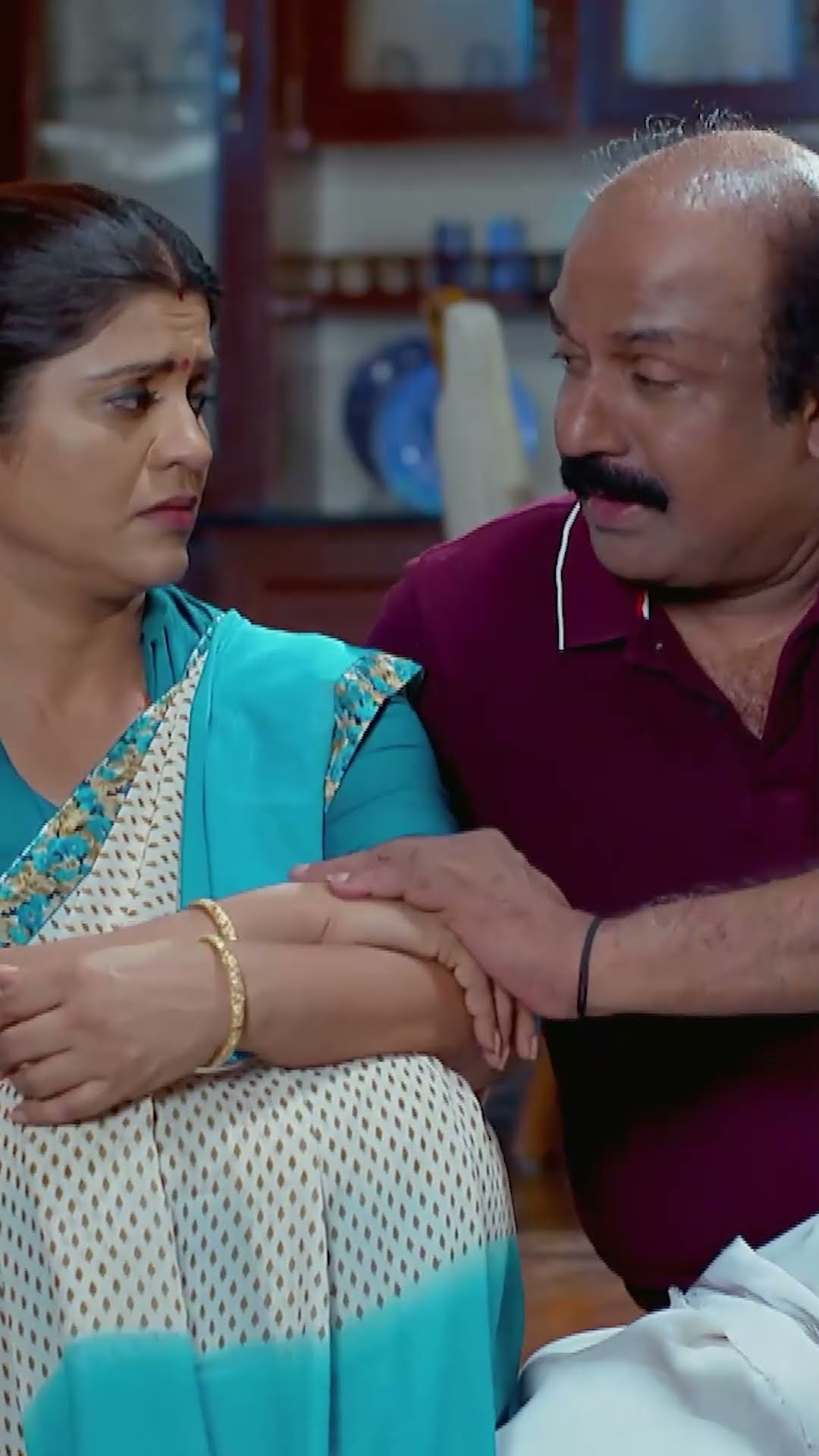 #ChempaneerPoovu നിന്റെ ആഗ്രഹം ഇപ്പൊ നടന്നില്ലേ ചന്ദ്രേ..