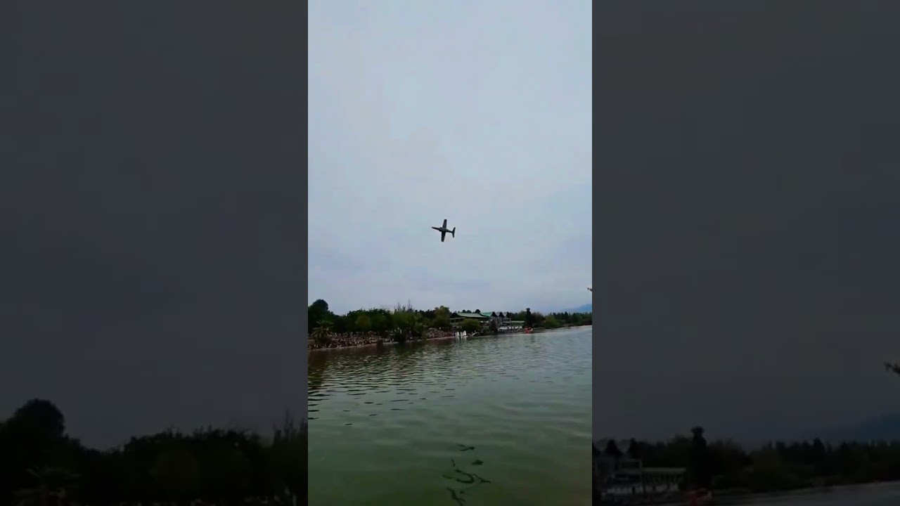 beautiful low pass of the IA-63 Pampa 😍🇦🇷🔥 