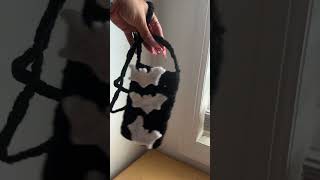 If you love BATS, then you will love this :) Crochet Battie Phone Bag ♡