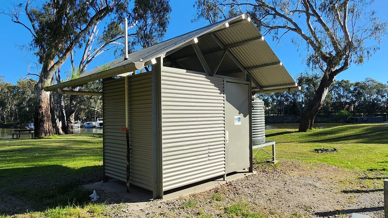 Composting Toilet Near Tocumwal, NSW, PT2 YouTube