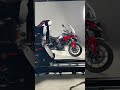 Профессиональная съемка мотоцикла в студии с камерой BOLT #мото #triumph #видеосъемка