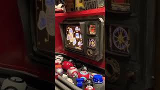 The Droid factory! Build and customize your own droid! #Disney #HollywoodStudios #StarWars #Droid