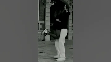 عم اعشق انا عم اخلق من اول وجديد 