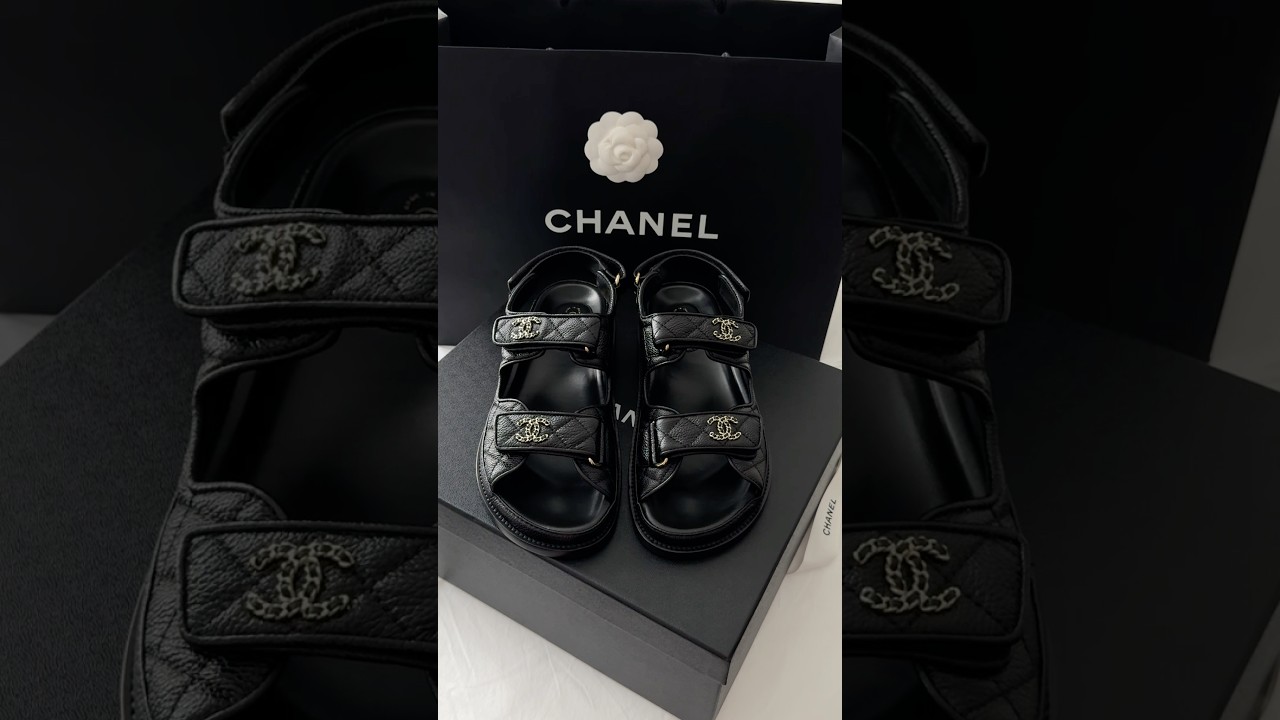 unboxing my new summer sandals🖤✨ 