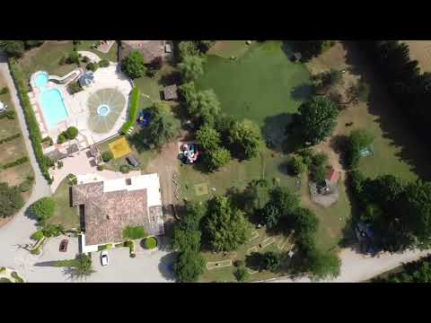 Video-thumbnail van Camping Le Daxia