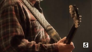 Singer/songwriter with Parkinson's records song and video to benefit others with disease