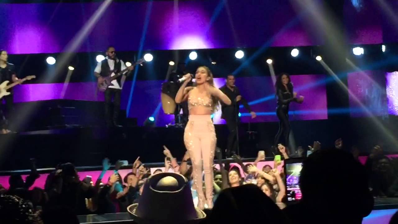 Emotional Jennifer Lopez honoured at Billboard Latin Music Awards
