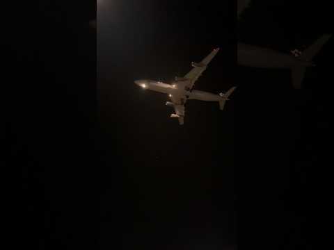 RARE | Emergency Divert Lufthansa A340 #landing #plane #youtubeshorts