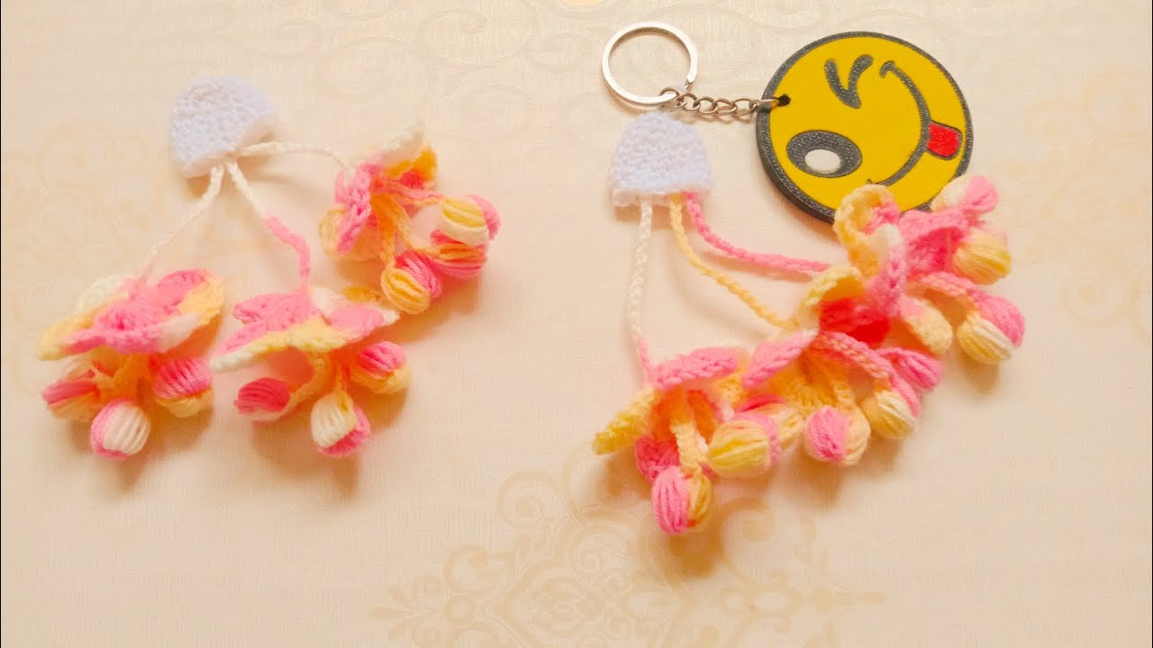 Easy and Simply Crochet Keychain.(Crochet Easy Flower keyring for Beginners)
