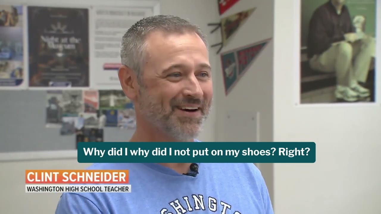 Walking on glass, Missouri teacher alerts neighbor of fire