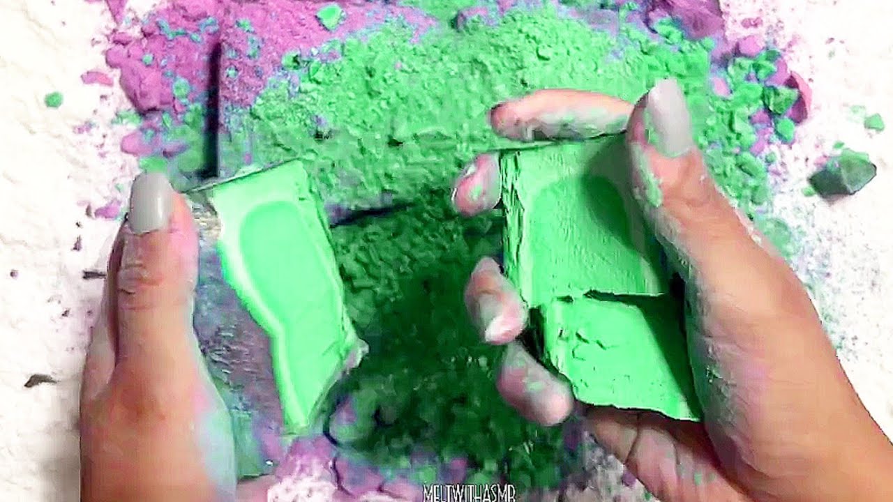 Colourful Dyed Gym chalk Crumbling #oddlysatisfying #gymchalkcrush # ...