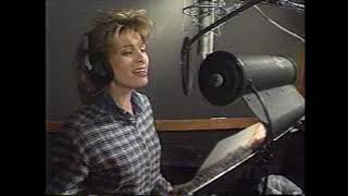 Linda Davis Feature On Country News 112095