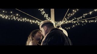 Kobe White - Beautiful (Video Lirik Resmi)