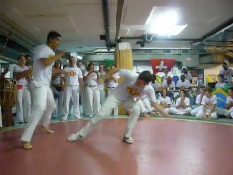 BrasilCapoeira Mineiro Vs Dedetive Jogos Competetivos 
