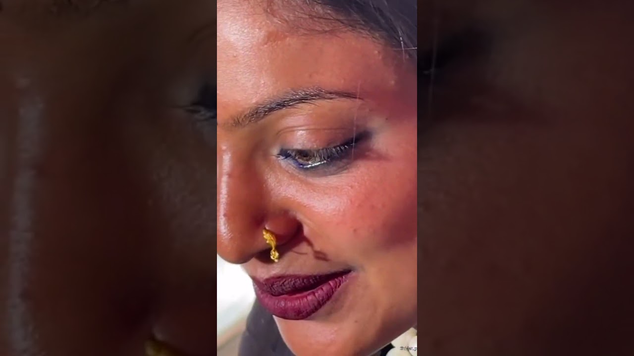 Mahakumbh ke andar Ek Khubsurat Aankhon Wali Ladki 