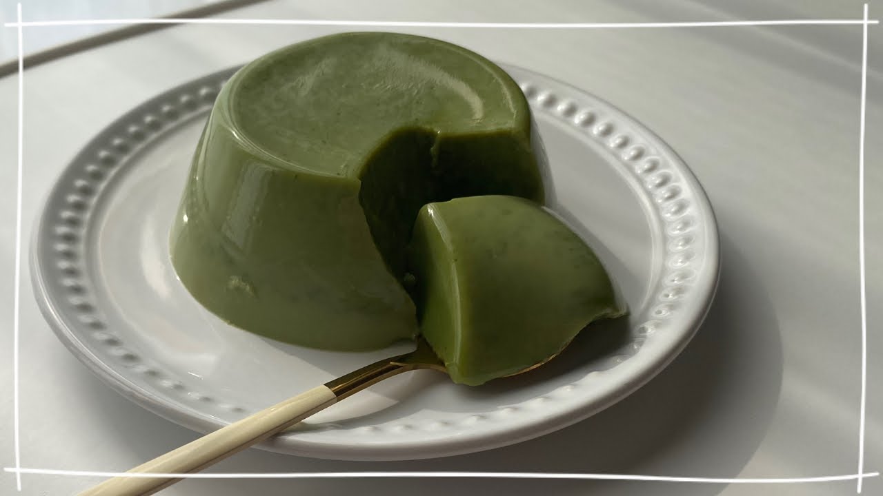 Просто перемешайте и охладите! Как приготовить насыщенный пудинг матча без яиц и духовки🍵