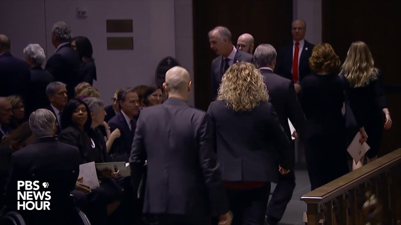 WATCH: George H.W. Bush’s casket leaves Houston funeral for burial