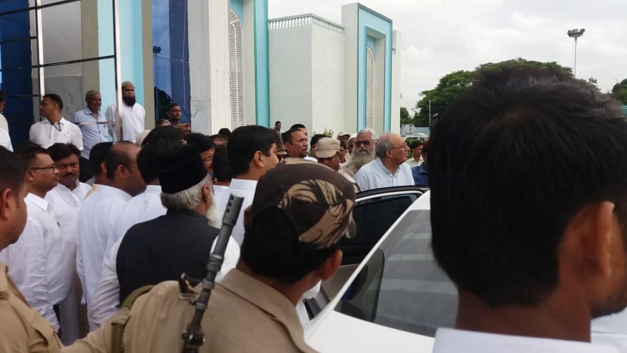 Mohammed AZAM KHAN convey at HAJ HOUSE ,LUCKNOW