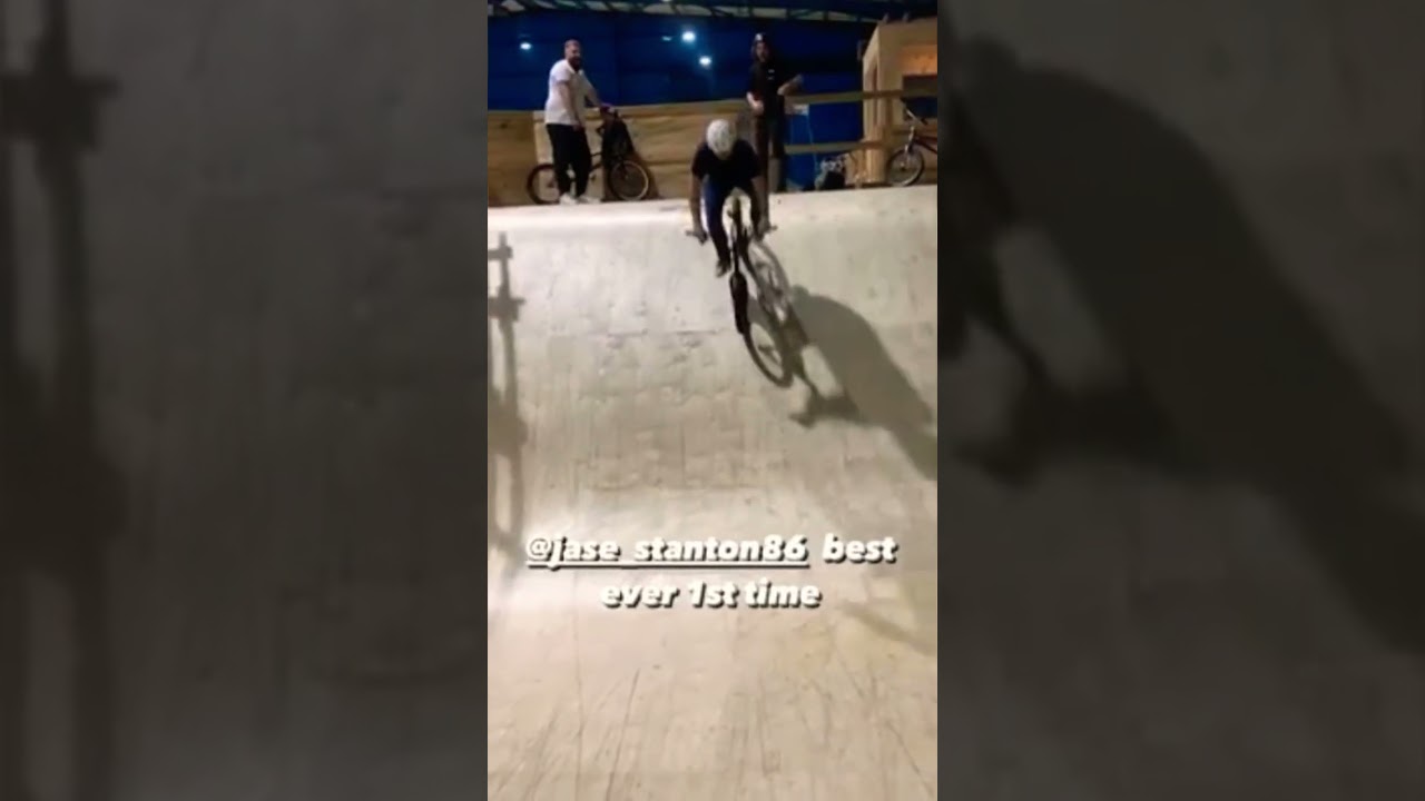 Jason drop in attempt at Rampworld Skatepark 