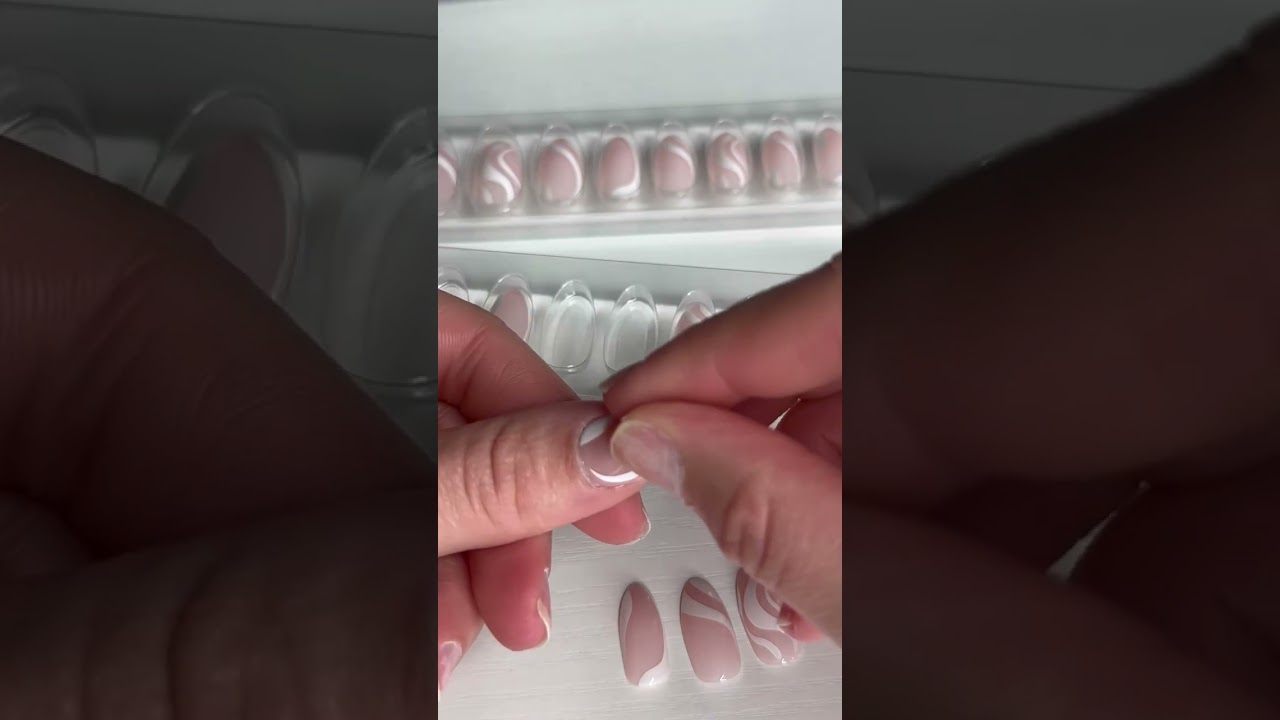 STATIC NAILS TUTORIAL | PRESS ON NAILS