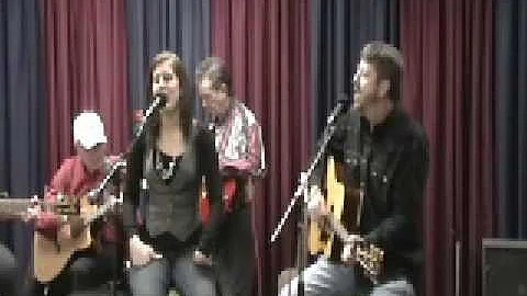 CARISSA AMBERLY SINGING "GOLDEN RING" WITH GARY GI...
