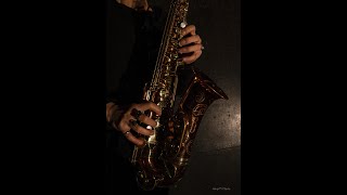 Bach Ground- Partita de Bach au Saxophone Alto - Vidéo Cie NAÜM