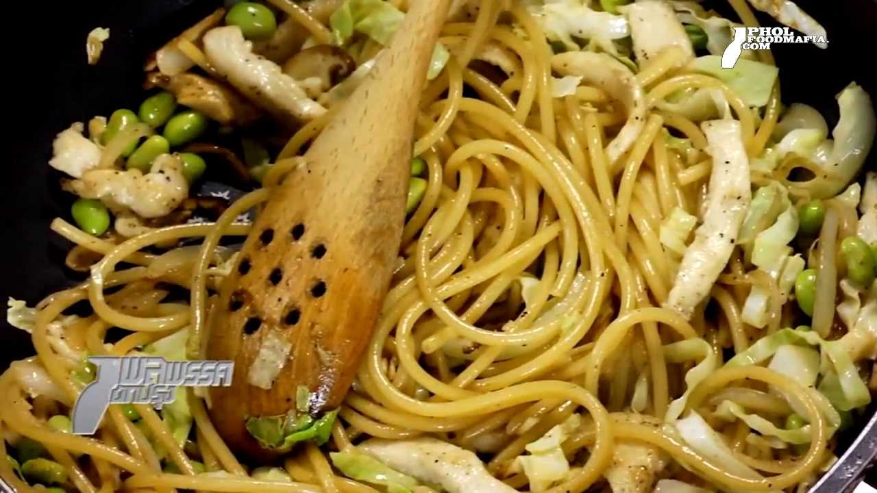 ผัดพาสต้าอกไก่สุขภาพ : Healthy Stir-Fried Pasta with Chicken Breast