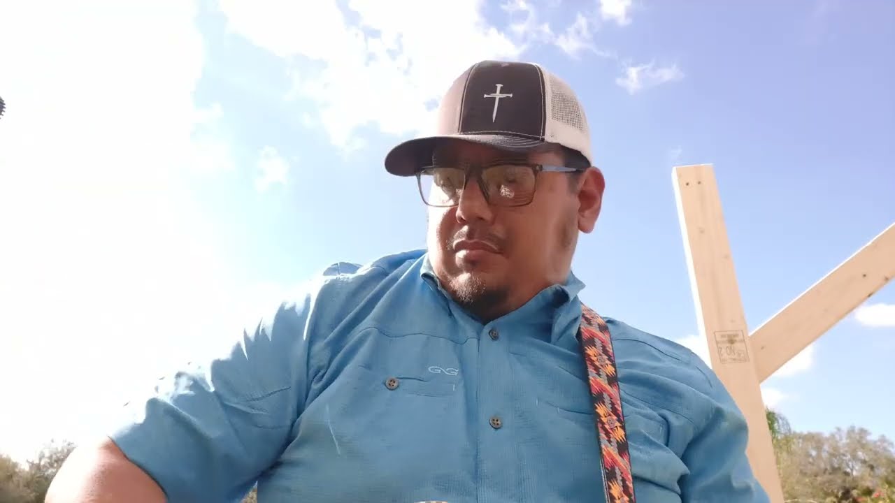 Invitado De Honor - cover de Tony Sauceda -  #alabanzas #norteñocristiano #cantoscristianos 