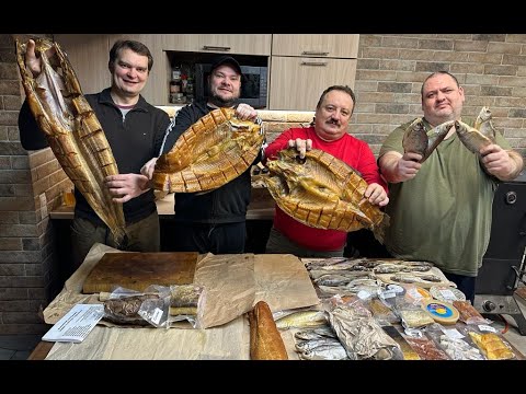 Видео: РАСПАКОВКА ОГРОМНОЙ ПОСЫЛКИ ИЗ АСТРАХАНИ