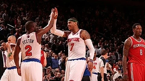 Red-Hot Knicks drop 42 in 3rd quarter!