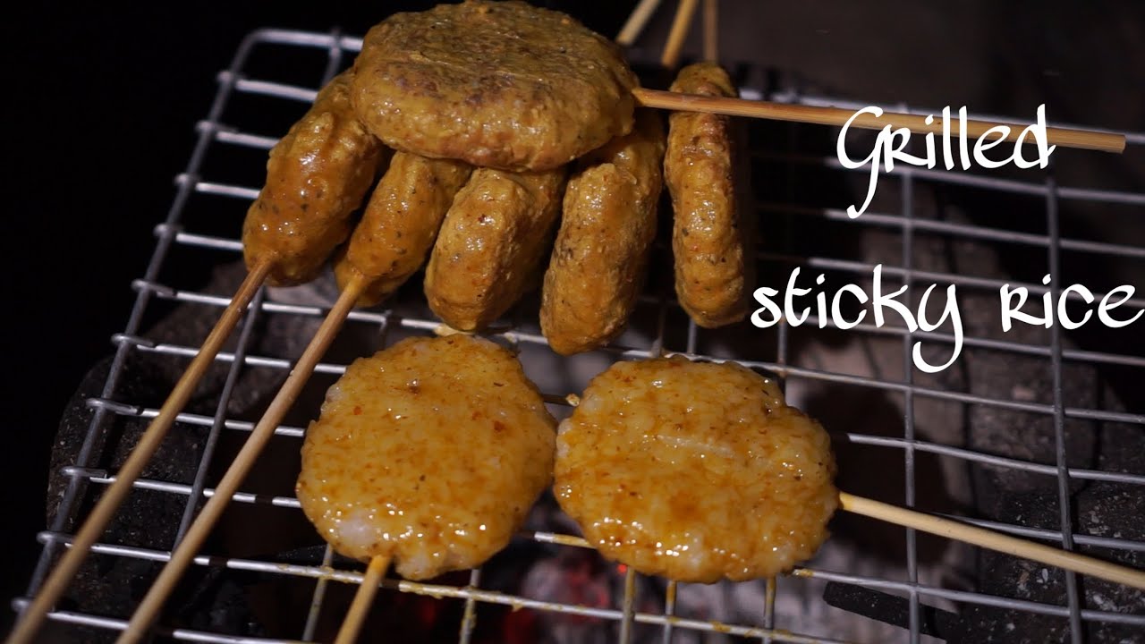 Grilled sticky rice - grilled sticky rice (Khao jee) with egg