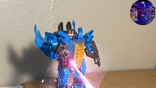 THUNDERCRACKER TRANSFORMS! (Transformers Stop-Motion Short) 