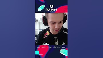SH1RO JUST LOVES TO CLUTCH 🥰