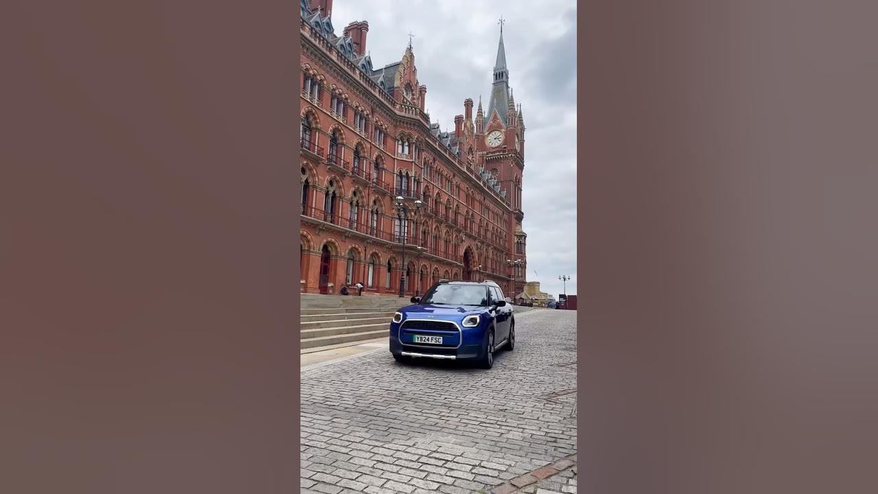 Explore London in style with the new all-electric MINI Countryman finished in Blazing Blue. #mini Explore London in style with the new all-electric MINI Countryman finished in Blazing Blue. #mini