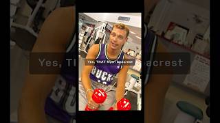 CNET Flashback: Working Out with Ryan Seacrest