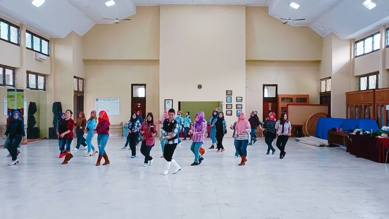 Rindu Aku Rindu Kamu Line Dance / Choreo by Evi Suyanti (INA) / Demo by PIKA PSP Palembang
