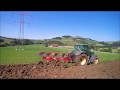 John Deere beim Pflügen | Pöttinger | Maschinen im Einsatz