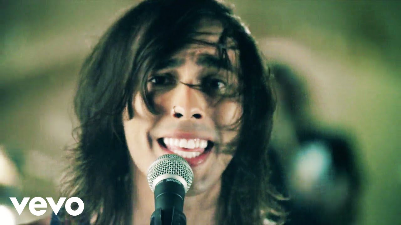 Pierce The Veil   King for a Day ft Kellin Quinn