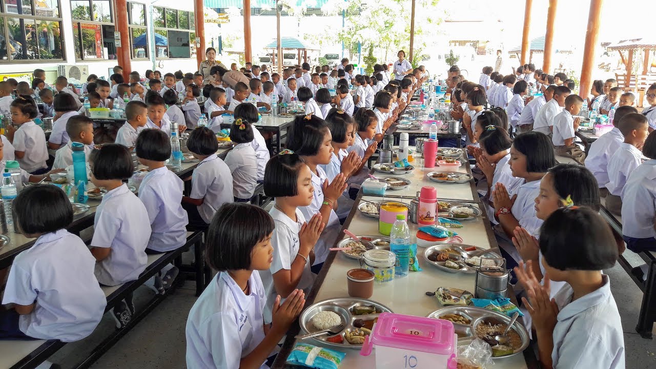 VTR โครงการอาหารกลางวัน โรงเรียนวัดบ่อกรุ  คุรุประชาสรรค์  1