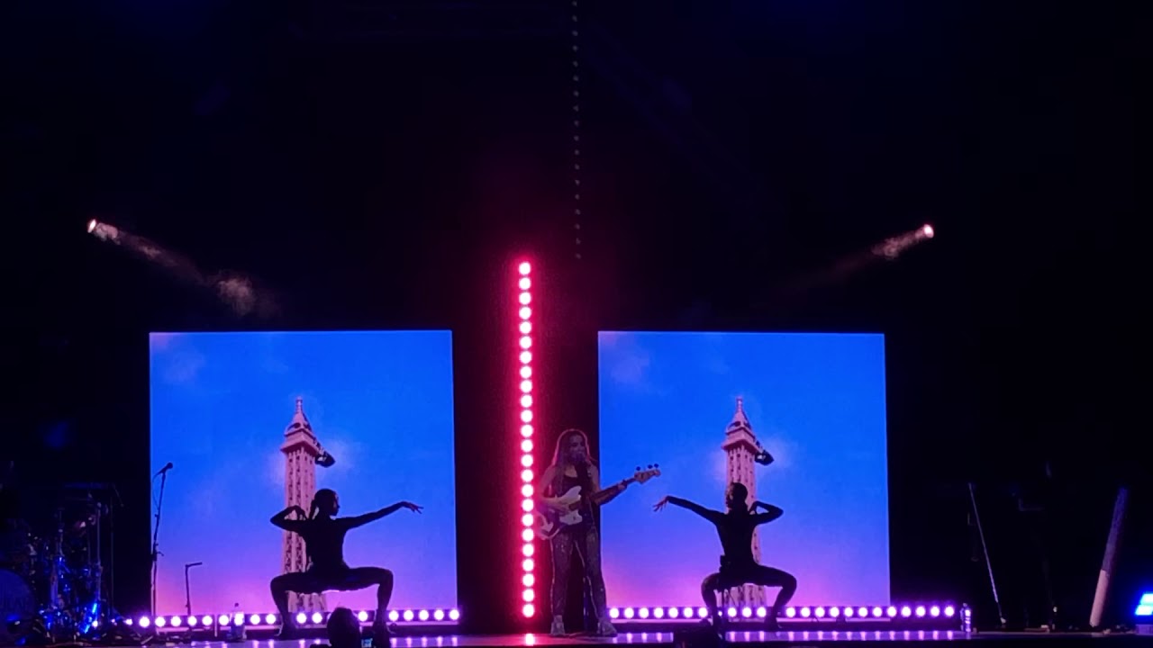 Sabrina Carpenter "Paris" Live YouTube