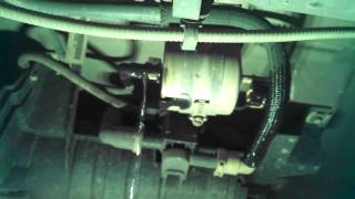Fuel filter replacement 2005 - 2007 Ford Escape 4 cylinder or remove and replace